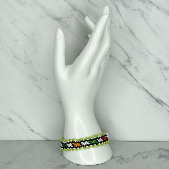 Colorful Beaded Toggle Close Bracelet Green White Yellow Red Orange Black - Picture 2 of 8